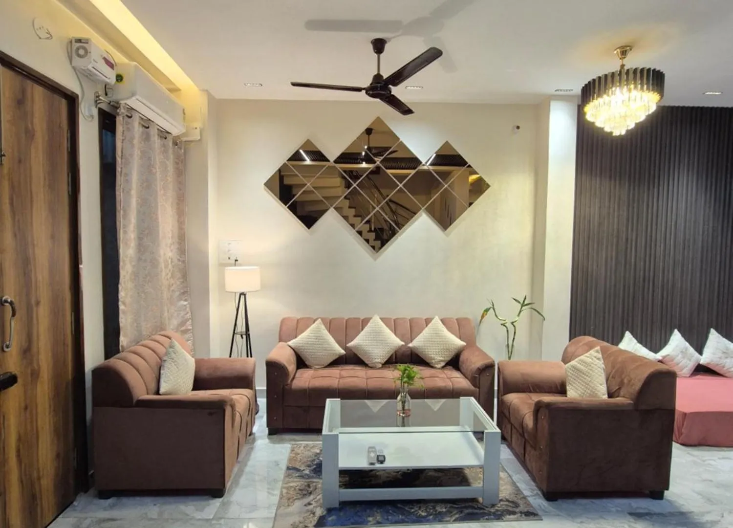 The Haven Retreat- Luxury Villa Varanasi